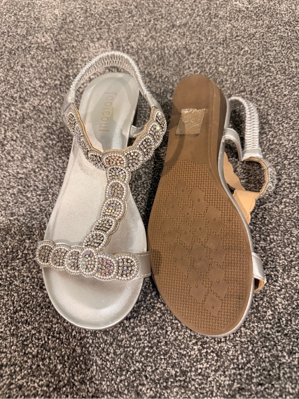 Embellished Silver Women's T-Strap Sandals - Picture 4 of 5